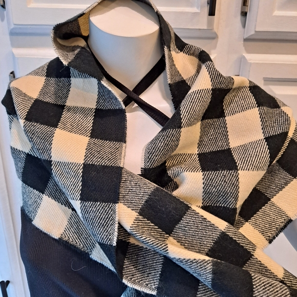 J. Crew Black and Cream Plaid Scarf - Picture 2 of 5
